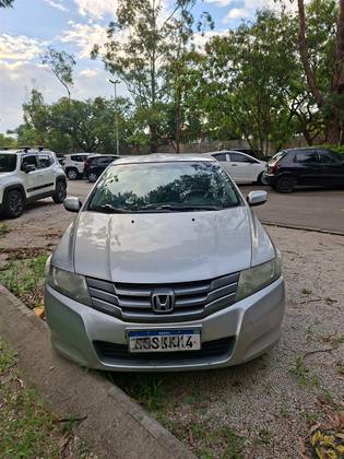 HONDA CITY 1.5 DX 16V FLEX 4P MANUAL HONDA CITY 1.5 DX 16V FLEX 4P MANUAL
